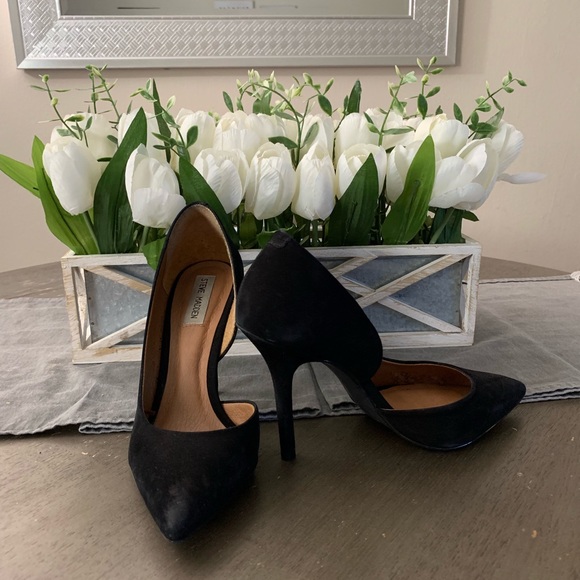 Black Steven Madden Heels - Picture 3 of 7